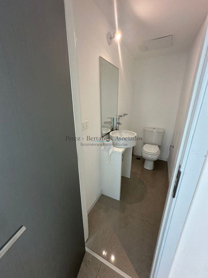 Apartamento ID.599 - Venta Penthouse 3 dormitorios Torre con Amenities