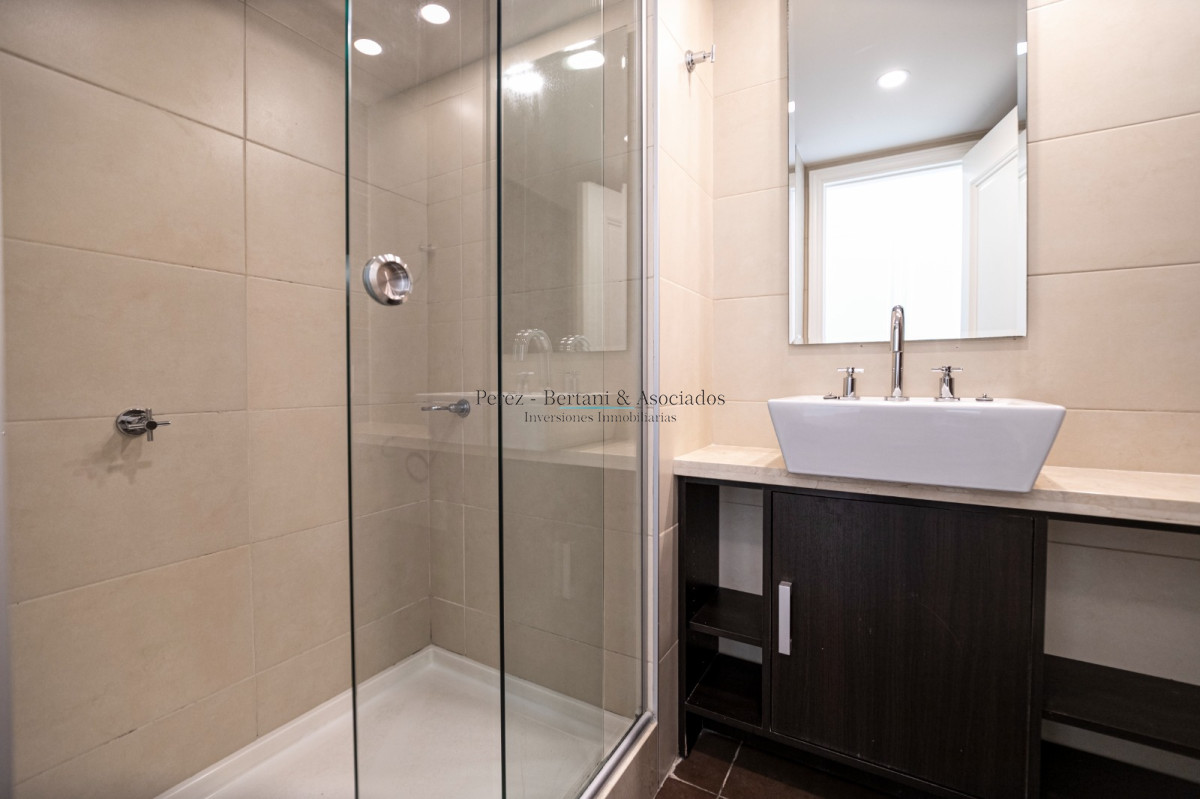 Apartamento ID.498 - VENTA APARTAMENTO 2 DORMITORIOS TORRE CATEGORIA PLAYA BRAVA