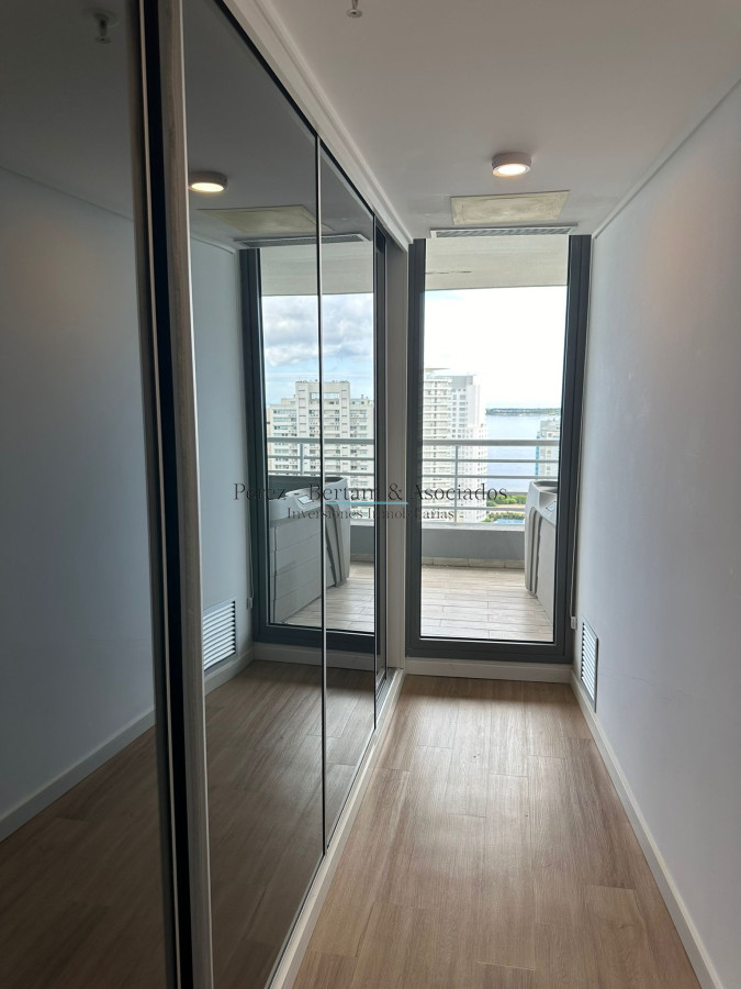 Apartamento ID.599 - Venta Penthouse 3 dormitorios Torre con Amenities