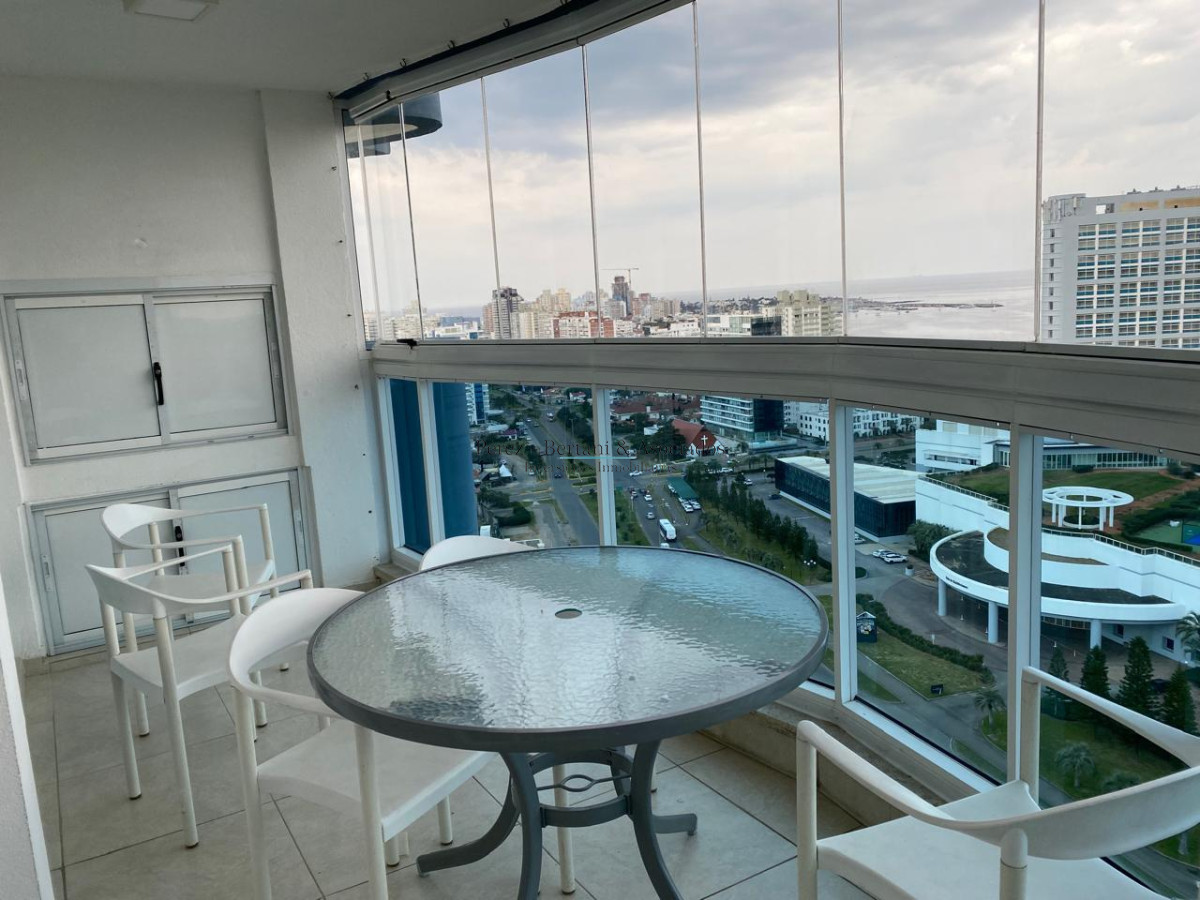 Apartamento ID.755 - Alquiler apartamento 2 dormitorios Torre con amenities