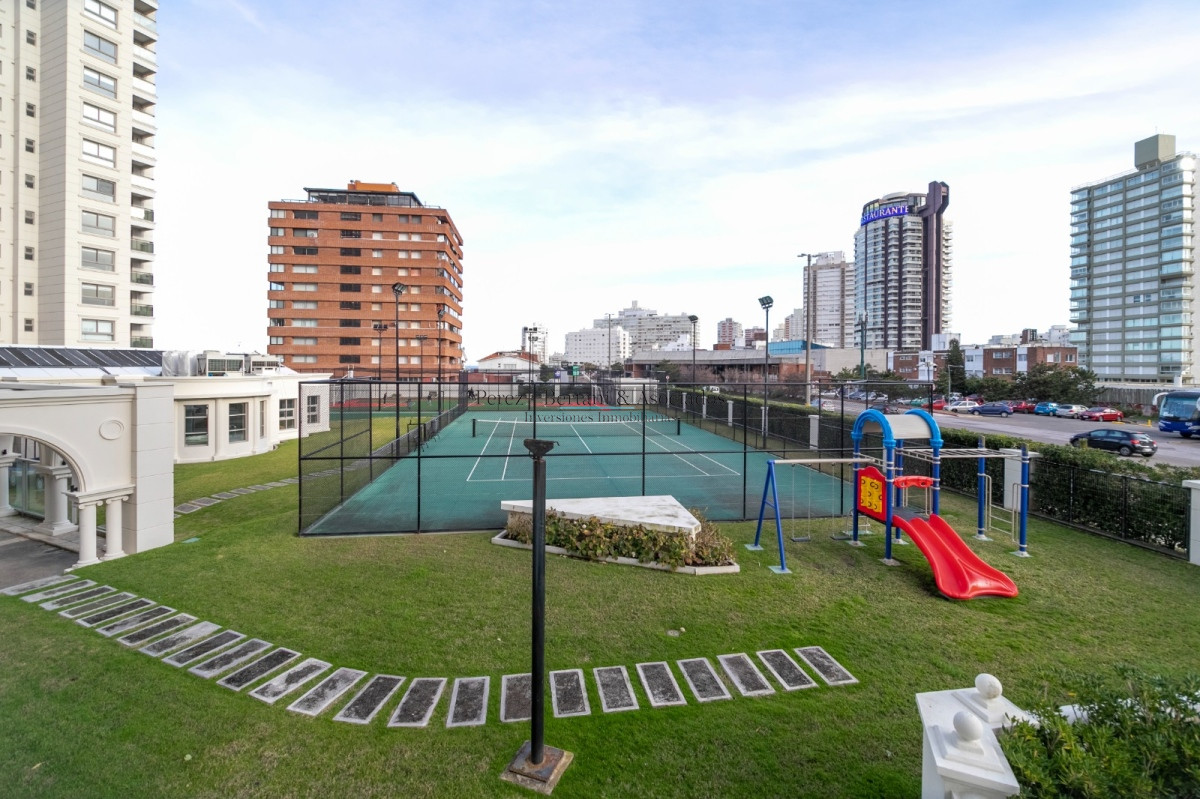 Apartamento ID.498 - VENTA APARTAMENTO 2 DORMITORIOS TORRE CATEGORIA PLAYA BRAVA
