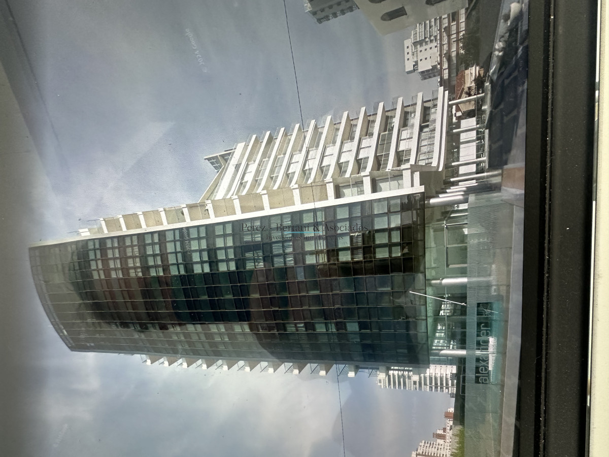 Apartamento ID.1386 - Venta y Alquiler Temporario de apartamento en la mejor ubicación en Punta del Este