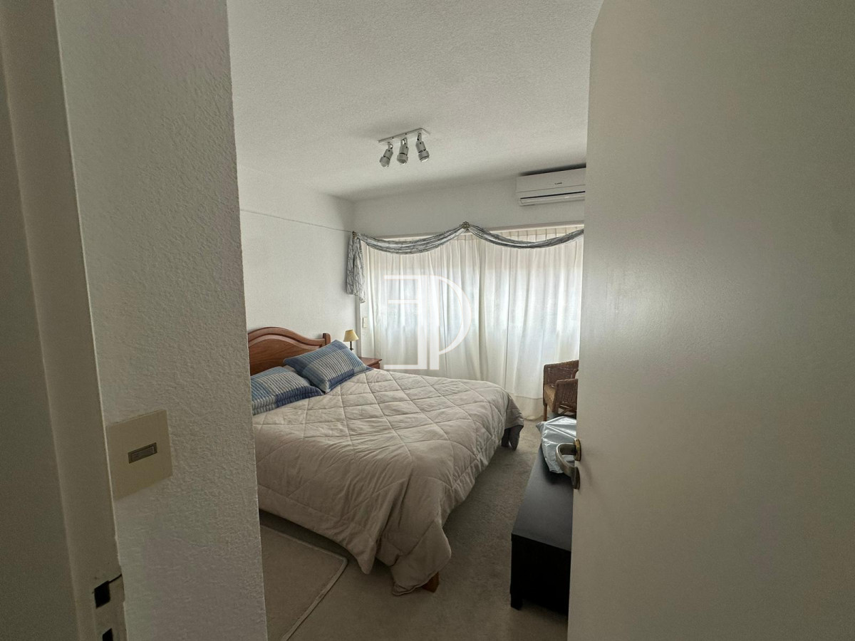 Apartamento ID.825 - Venta Apartamento 3 dormitorios Peninsula