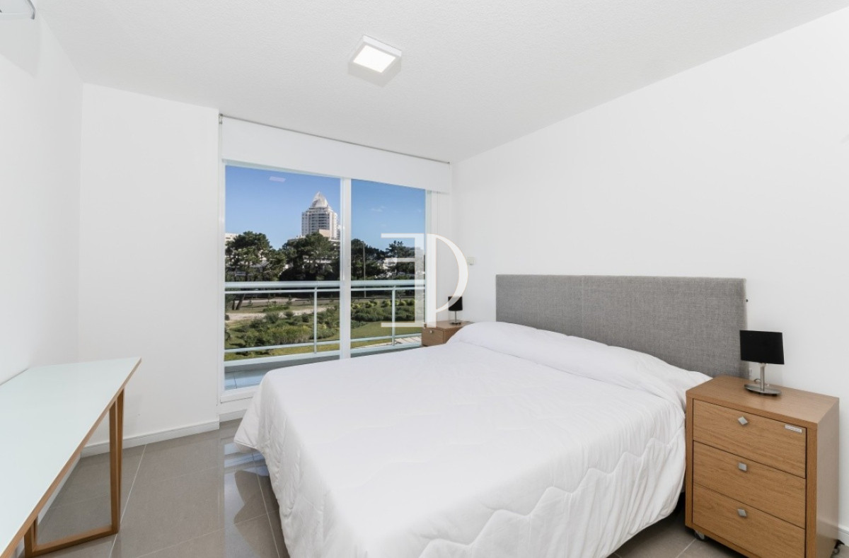 Apartamento ID.502 - Venta Apartamento  1 dormitorio torre categoria Av rRoosevelt