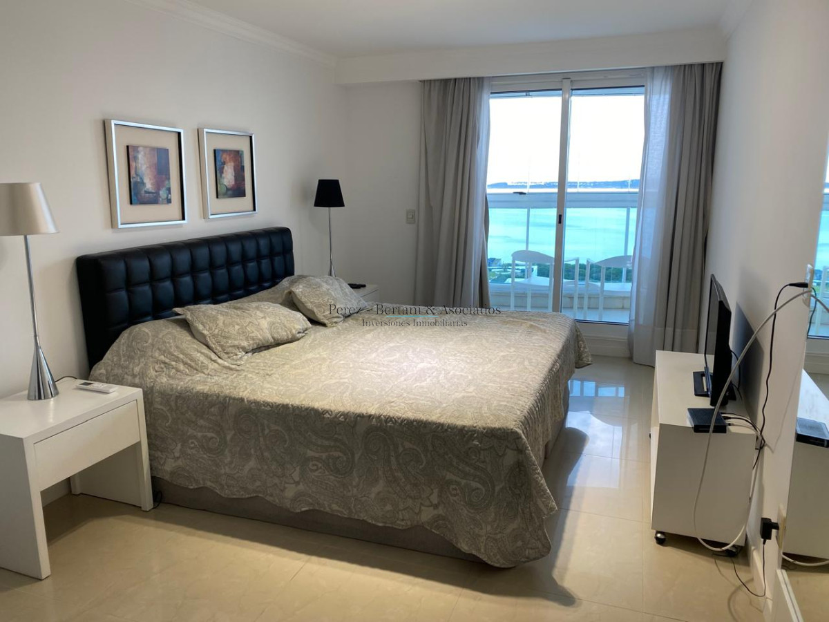 Apartamento ID.755 - Alquiler apartamento 2 dormitorios Torre con amenities