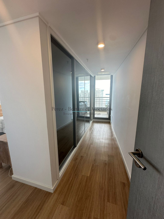 Apartamento ID.599 - Venta Penthouse 3 dormitorios Torre con Amenities