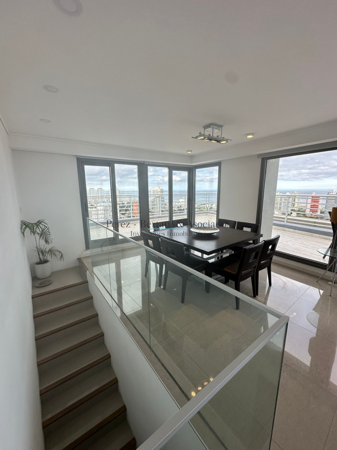 Apartamento ID.599 - Venta Penthouse 3 dormitorios Torre con Amenities