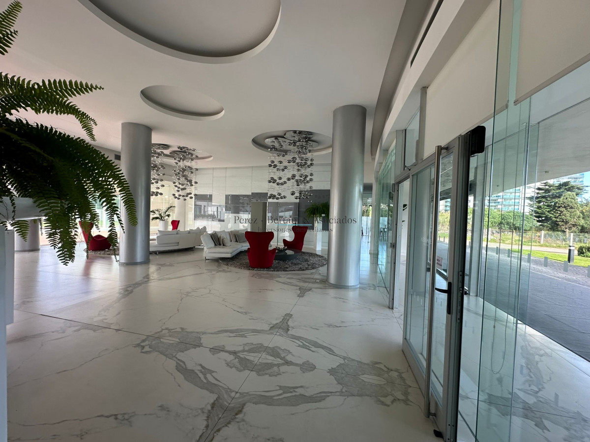 Apartamento ID.599 - Venta Penthouse 3 dormitorios Torre con Amenities
