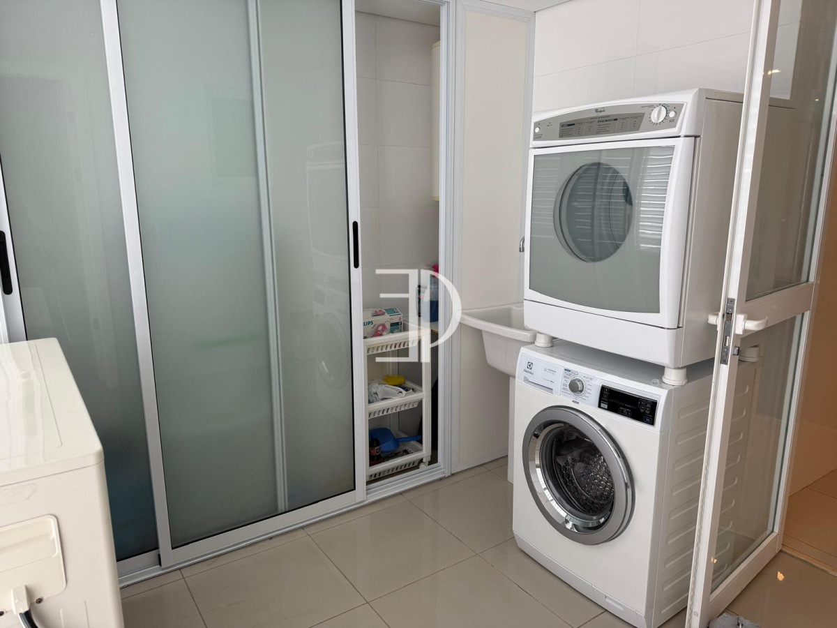 Apartamento ID.1291 - Alquiler apartamento 2  dormitorios Torre con amenities