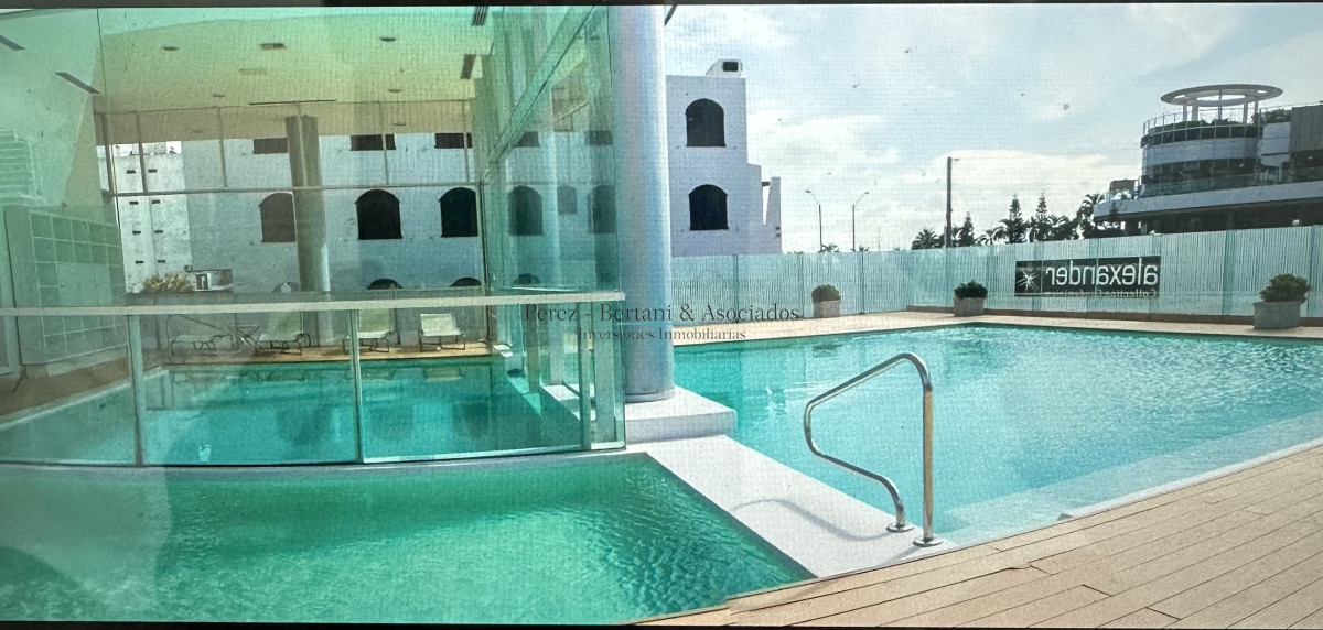 Apartamento ID.1386 - Venta y Alquiler Temporario de apartamento en la mejor ubicación en Punta del Este