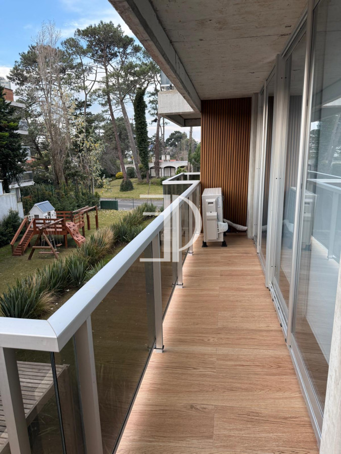 Apartamento ID.1343 - Alquiler de Apartamento 2 dm Playa Mansa