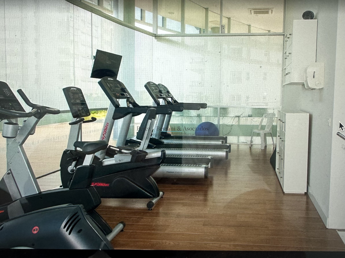 Apartamento ID.1386 - Venta y Alquiler Temporario de apartamento en la mejor ubicación en Punta del Este