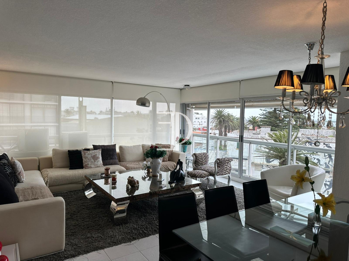 Apartamento ID.825 - Venta Apartamento 3 dormitorios Peninsula