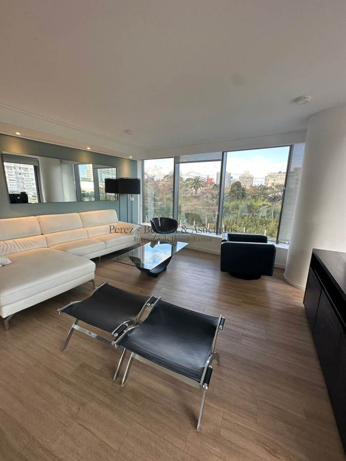 Apartamento ID.586 - Venta Apartamento 3 dormitorios Zona Mansa