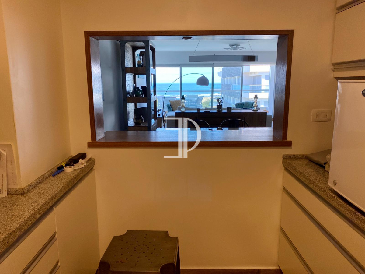 Apartamento ID.249 - Venta Penthouse Complejo Primera Linea Brava con amenities 