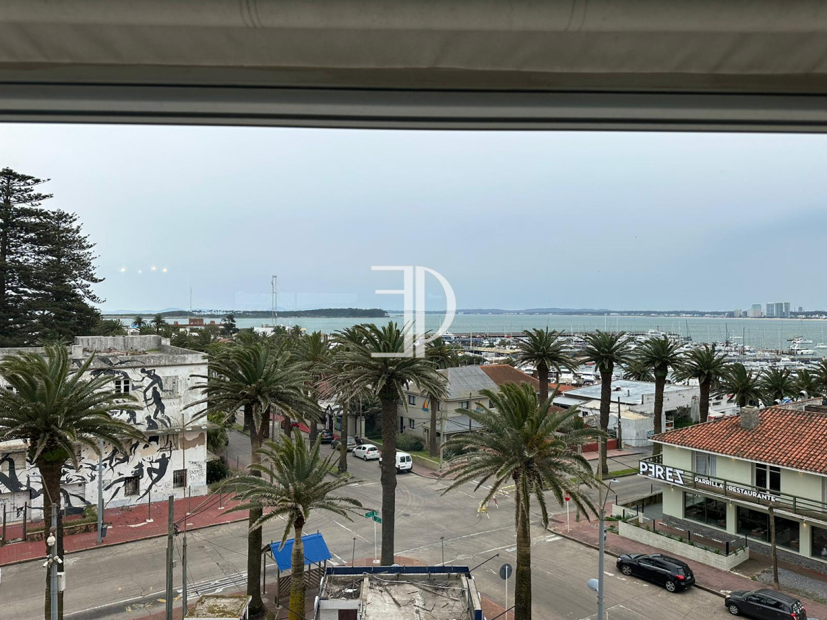 Apartamento ID.825 - Venta Apartamento 3 dormitorios Peninsula