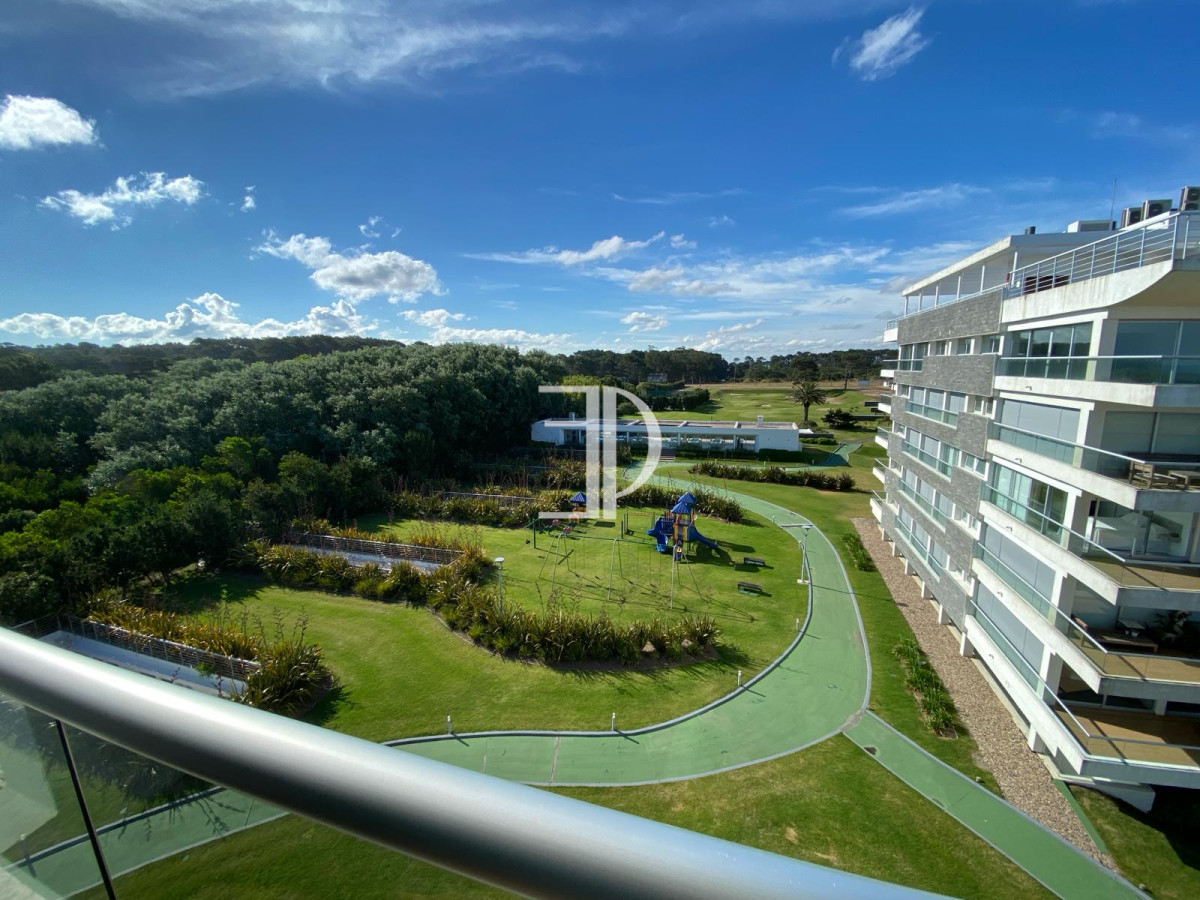 Apartamento ID.249 - Venta Penthouse Complejo Primera Linea Brava con amenities 