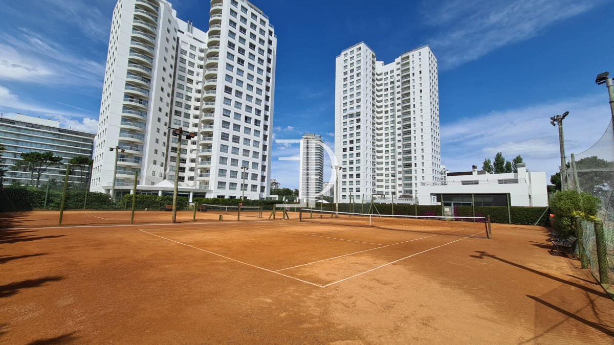 Apartamento ID.441 - Venta Apartamento 1 dm Playa Brava 