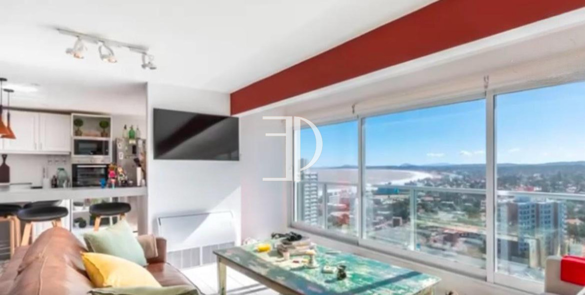 Apartamento ID.1587 - Venta Penthouse Playa Mansa