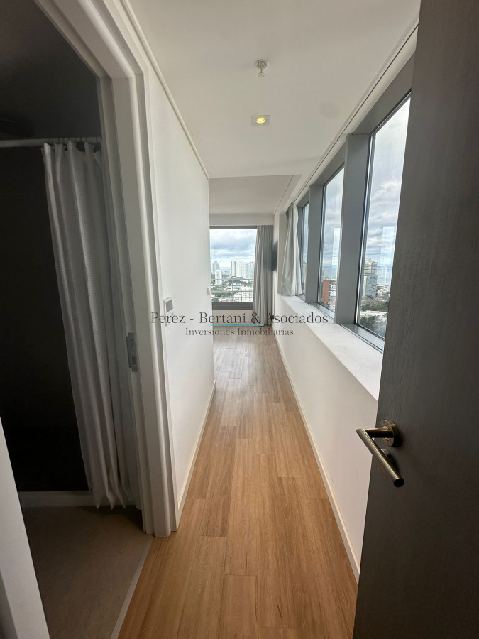 Apartamento ID.599 - Venta Penthouse 3 dormitorios Torre con Amenities