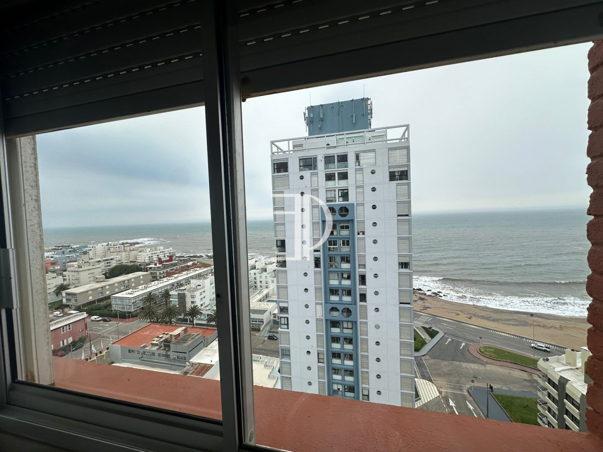 Apartamento ID.827 - Venta Apartamento 2 Dormitorios Zona Peninsula