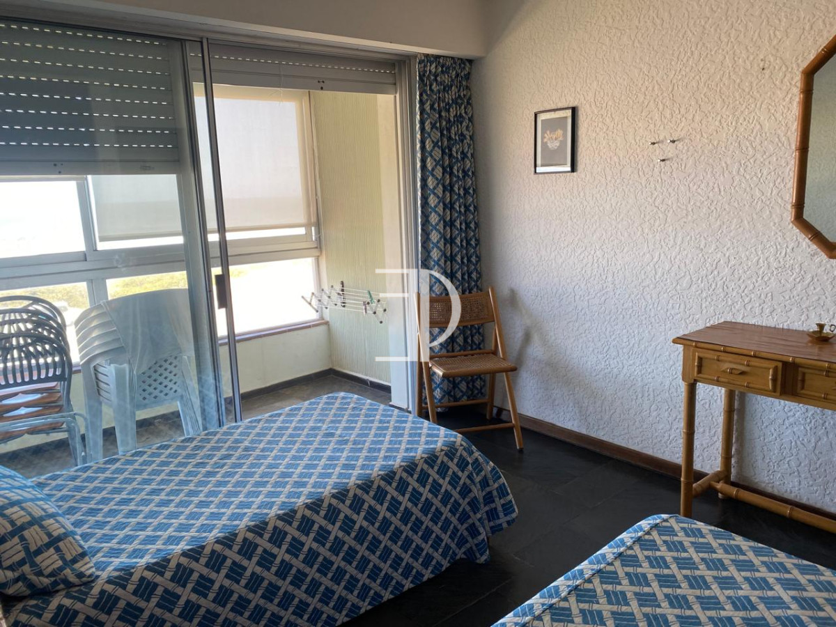 Apartamento ID.765 - Venta apartamento 2 dormitorios Primera linea Playa Brava