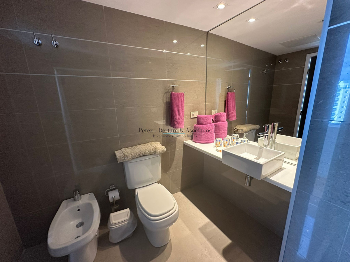 Apartamento ID.599 - Venta Penthouse 3 dormitorios Torre con Amenities