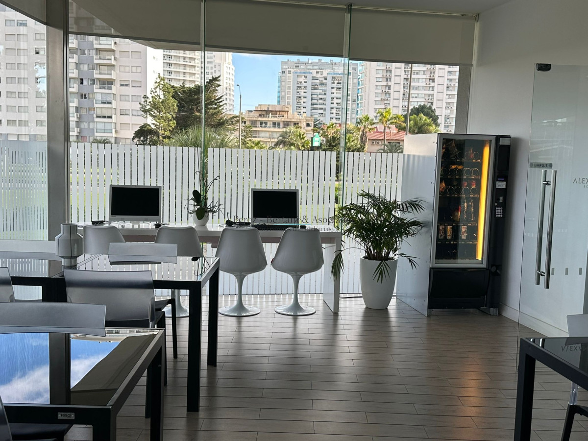 Apartamento ID.599 - Venta Penthouse 3 dormitorios Torre con Amenities