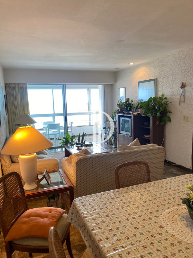 Apartamento ID.459 - Venta apartamento 2 dm Primera Linea Playa Brava