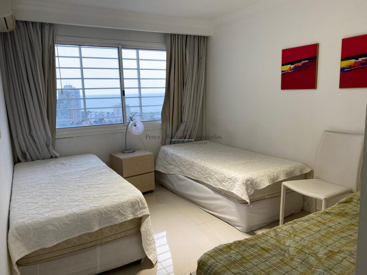 Apartamento ID.755 - Alquiler apartamento 2 dormitorios Torre con amenities