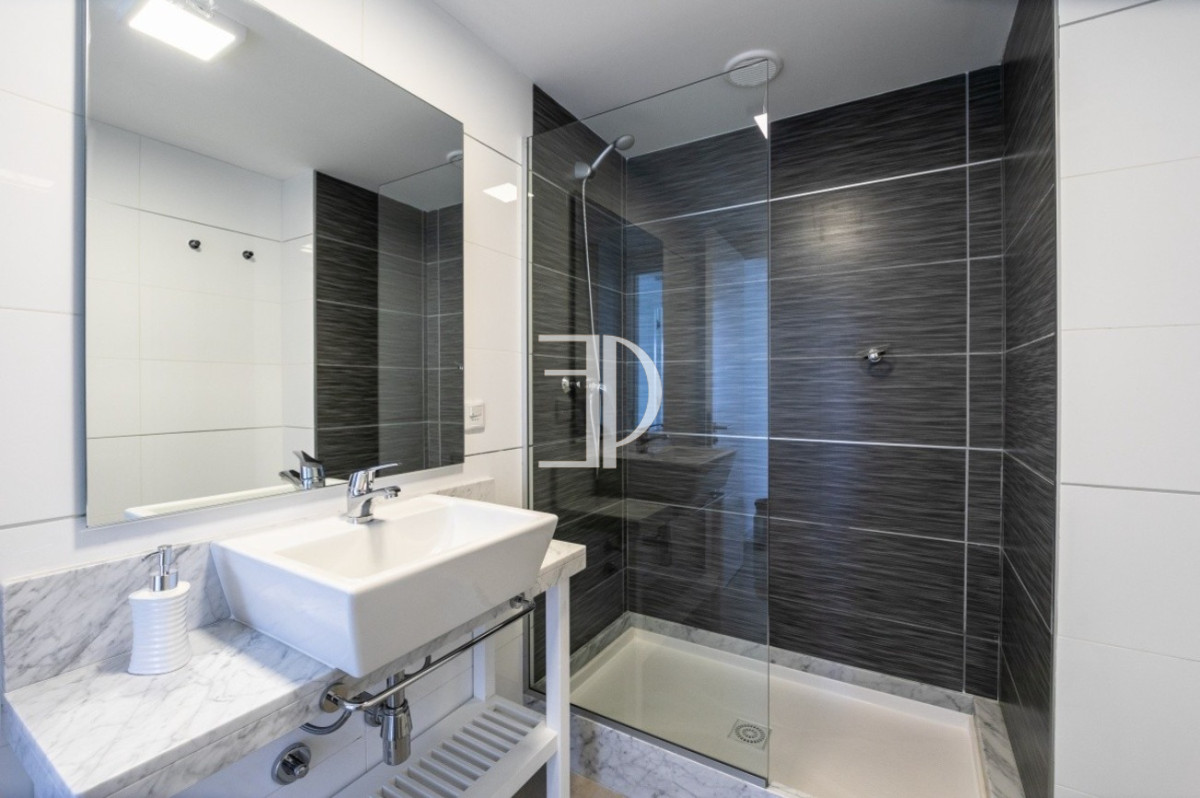 Apartamento ID.502 - Venta Apartamento  1 dormitorio torre categoria Av rRoosevelt