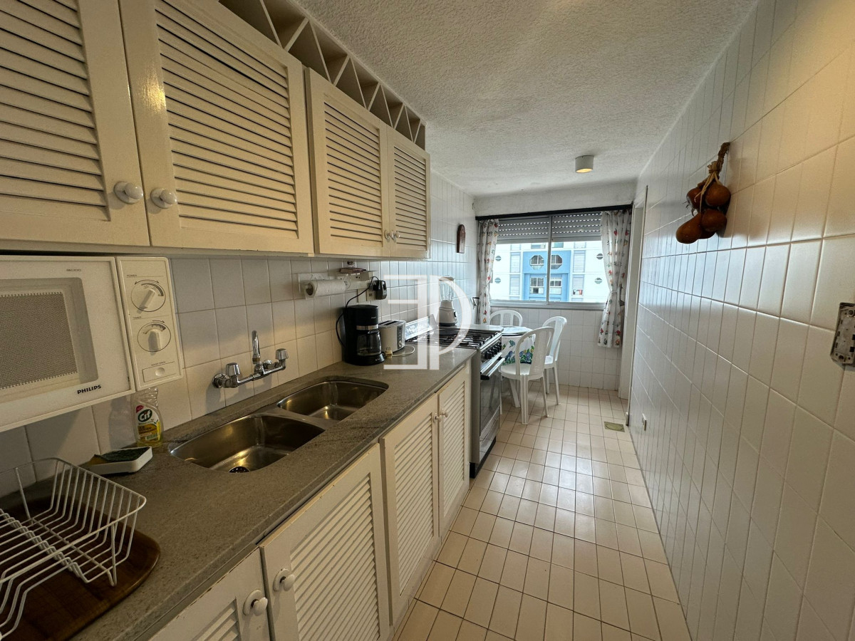 Apartamento ID.827 - Venta Apartamento 2 Dormitorios Zona Peninsula