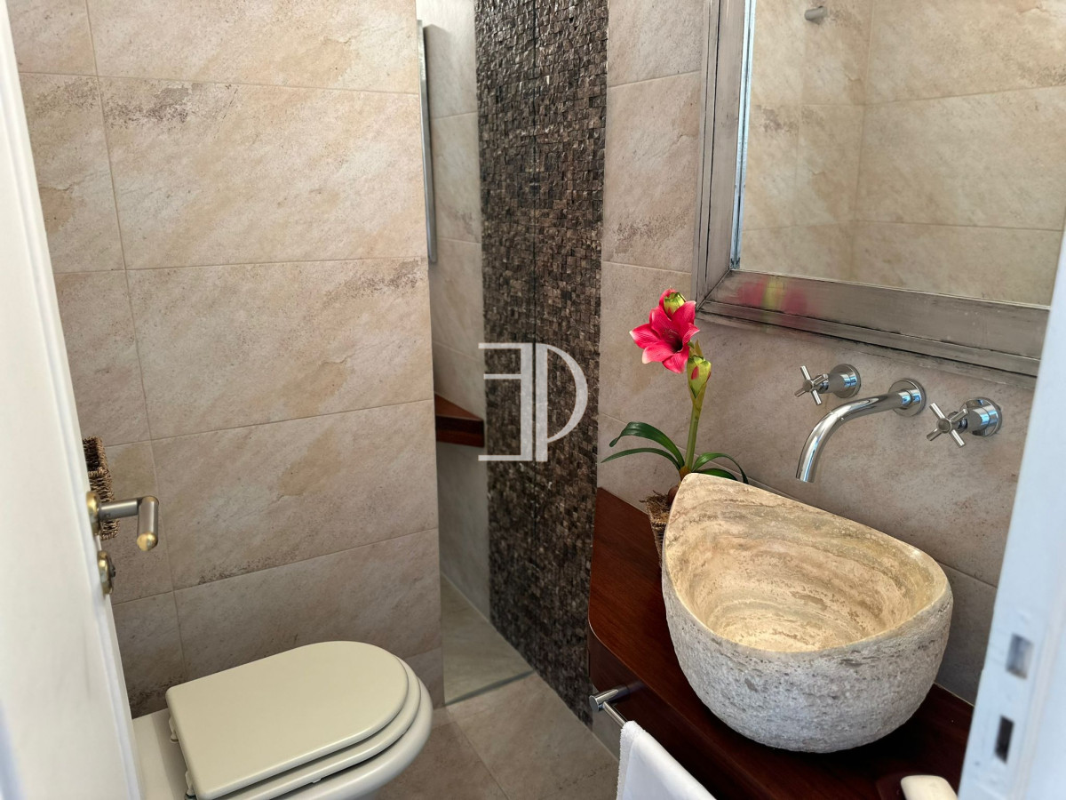 Apartamento ID.827 - Venta Apartamento 2 Dormitorios Zona Peninsula