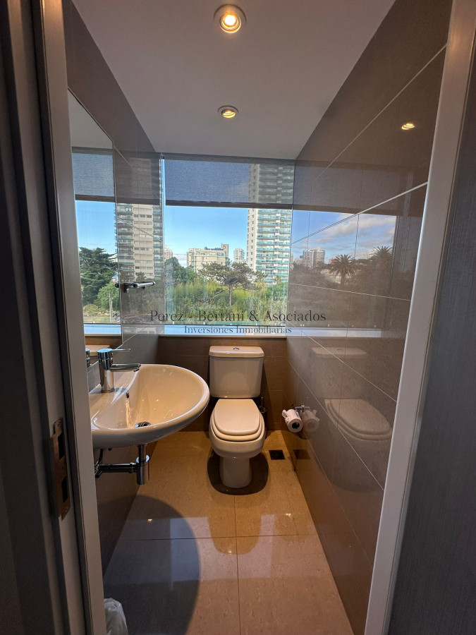 Apartamento ID.586 - Venta Apartamento 3 dormitorios Zona Mansa