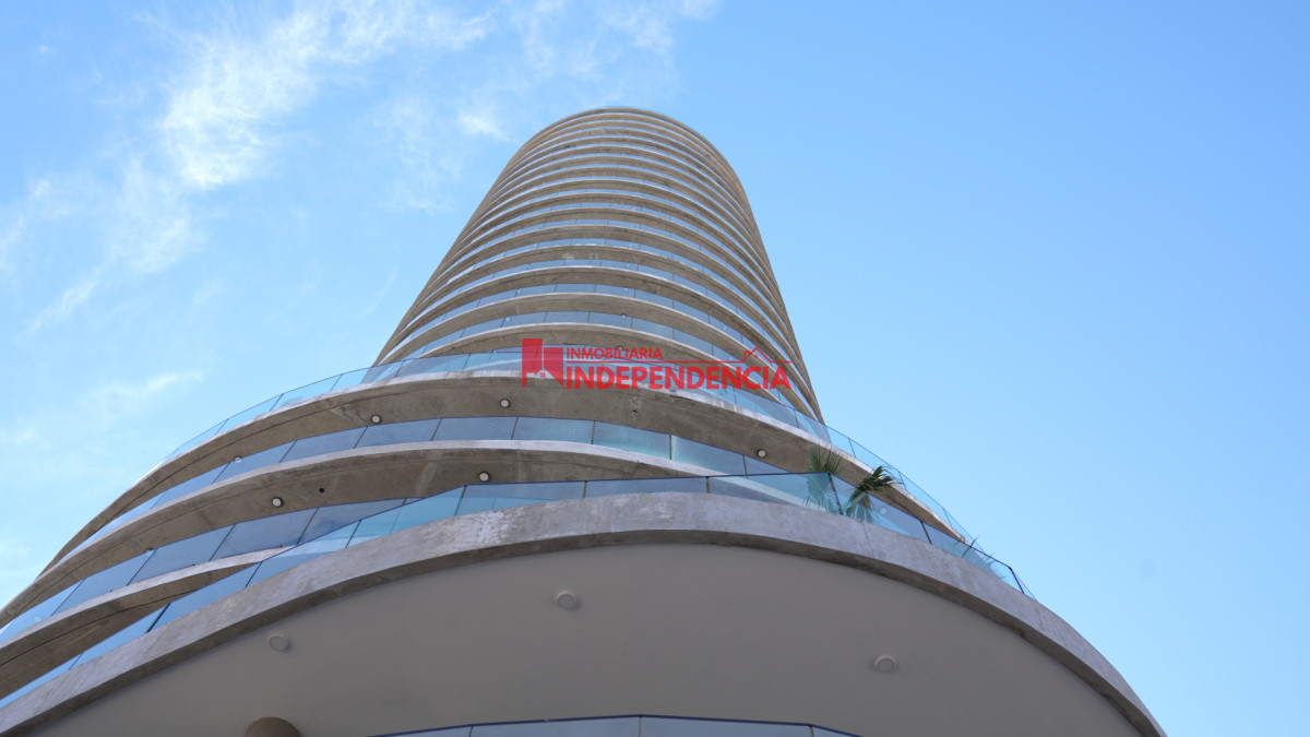 Apartamento ID.239 - Alquiler depto en la Torre de la Defensa 3 dormitorios