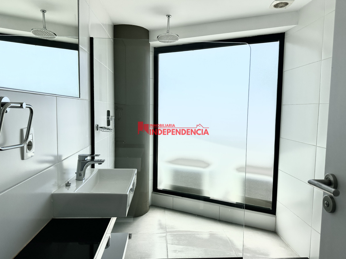 Apartamento ID.239 - Alquiler depto en la Torre de la Defensa 3 dormitorios