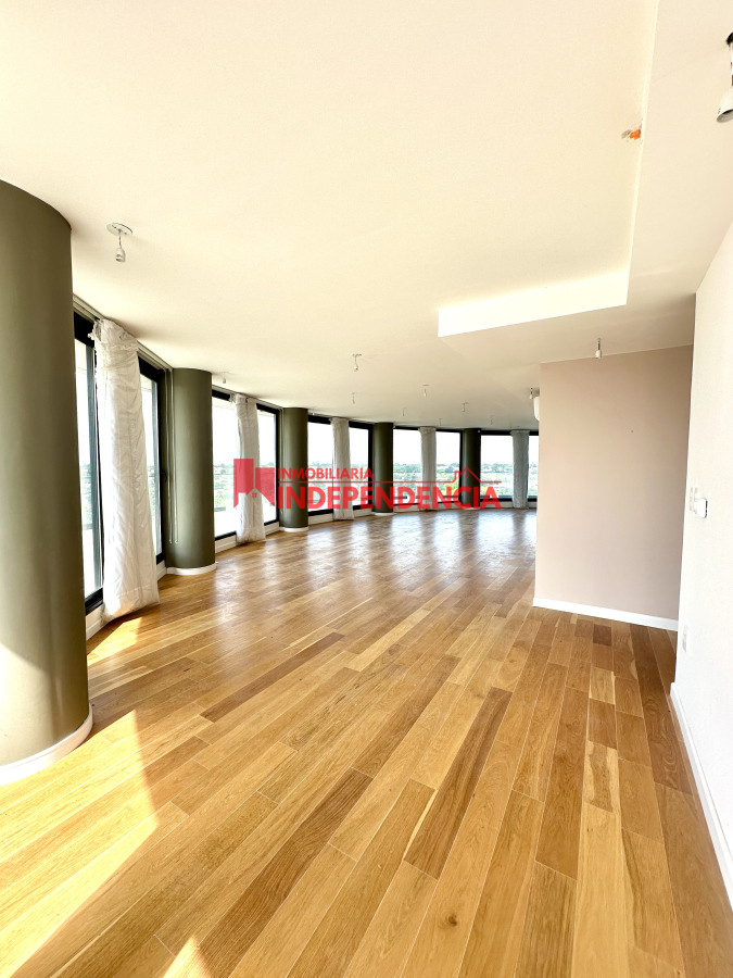 Apartamento ID.176 - En alquiler Exclusivo Apartamento con Vista 360°