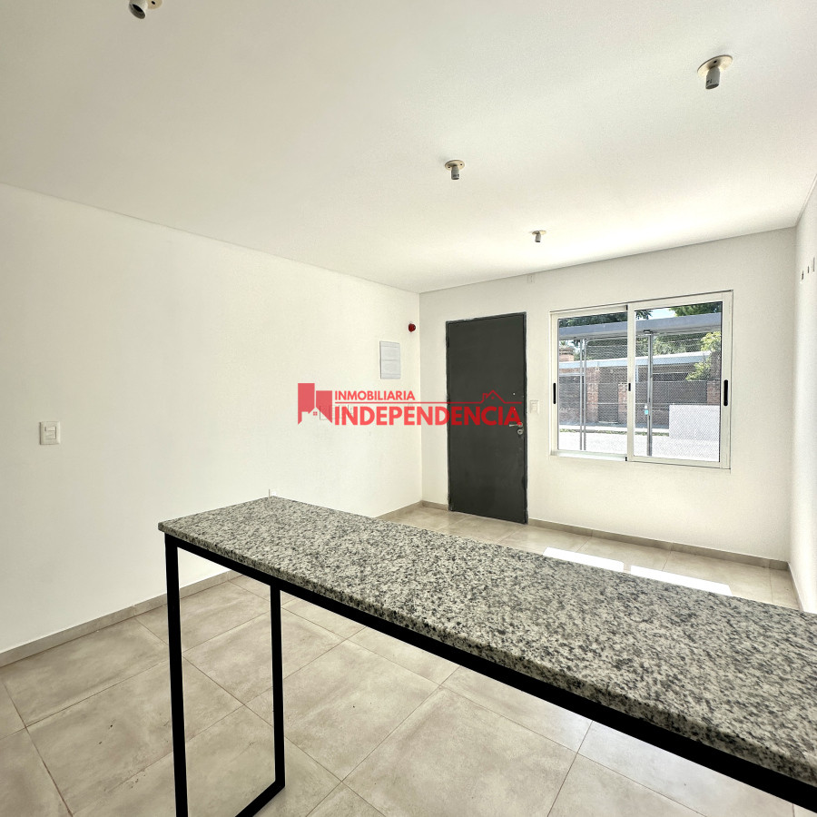 Apartamento ID.116 - Apartamento 1 Dormitorio Con Patio Y Cochera a estrenar 