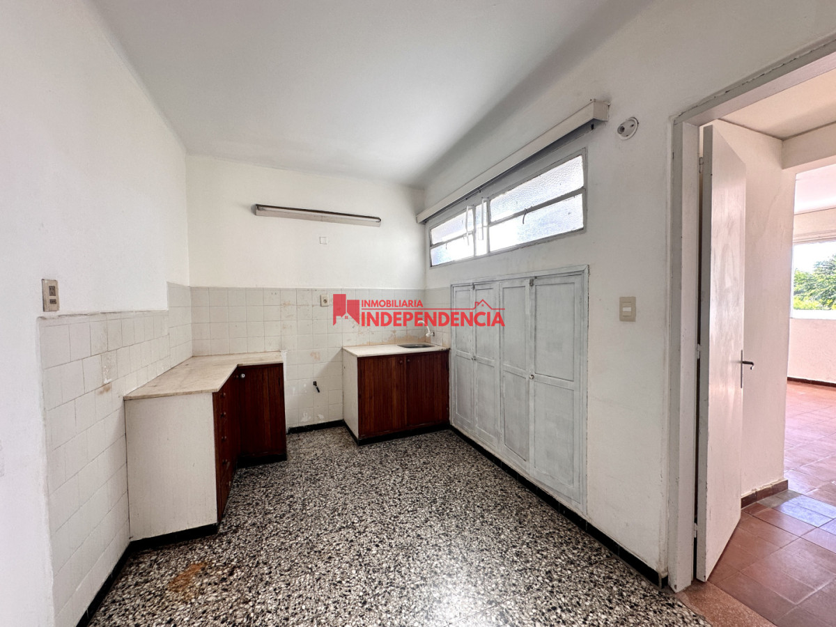 Apartamento ID.308 - Apartamento céntrico en Alquiler 