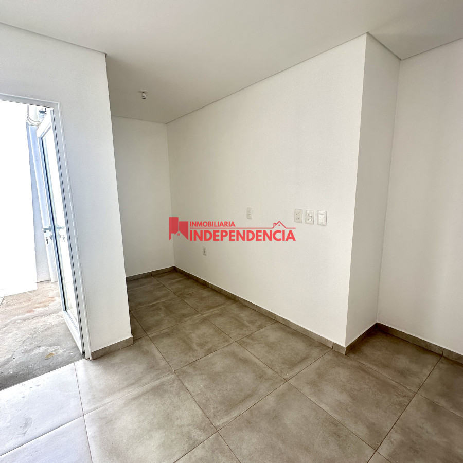 Apartamento ID.116 - Apartamento 1 Dormitorio Con Patio Y Cochera a estrenar 