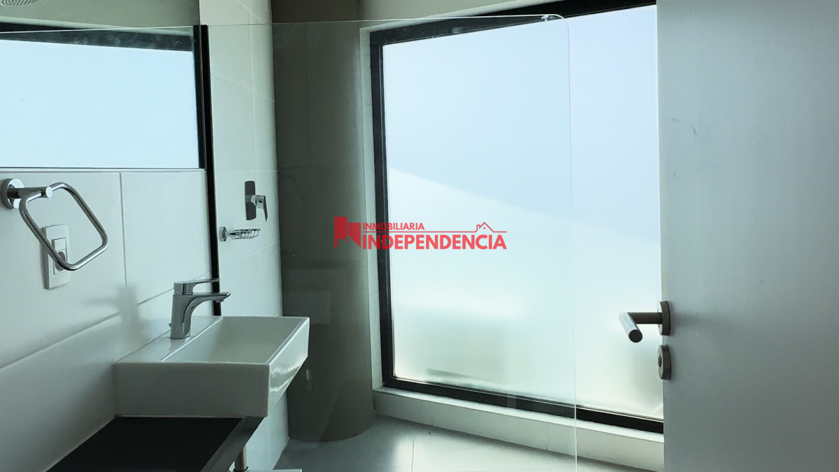 Apartamento ID.137 - PISO 24 PH UN LUJO EN LAS ALTURAS DE PAYSANDÚ 