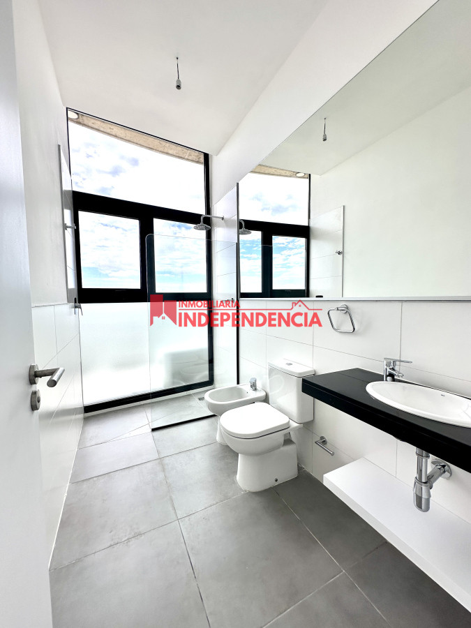 Apartamento ID.137 - PISO 24 PH UN LUJO EN LAS ALTURAS DE PAYSANDÚ 