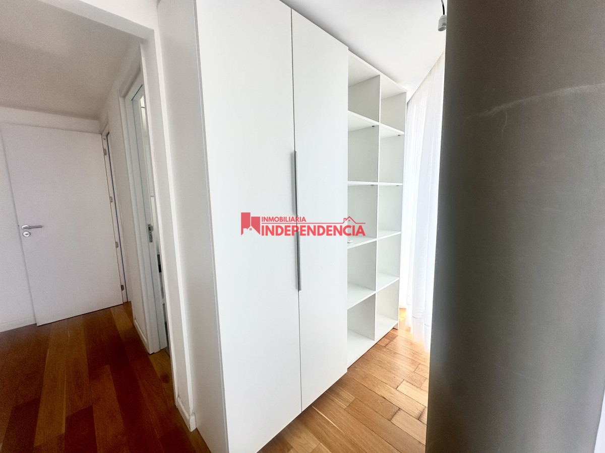 Apartamento ID.239 - Alquiler depto en la Torre de la Defensa 3 dormitorios