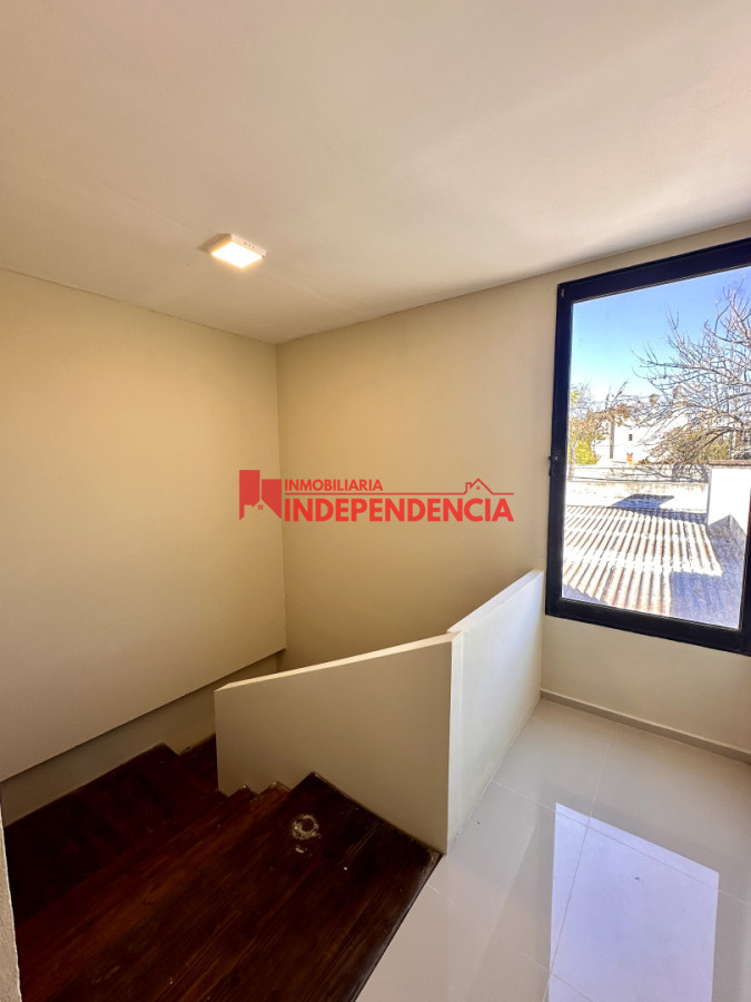 Casa ID.317 - Casa chalet mas estudio profesional en el centro de Paysandu en alquiler