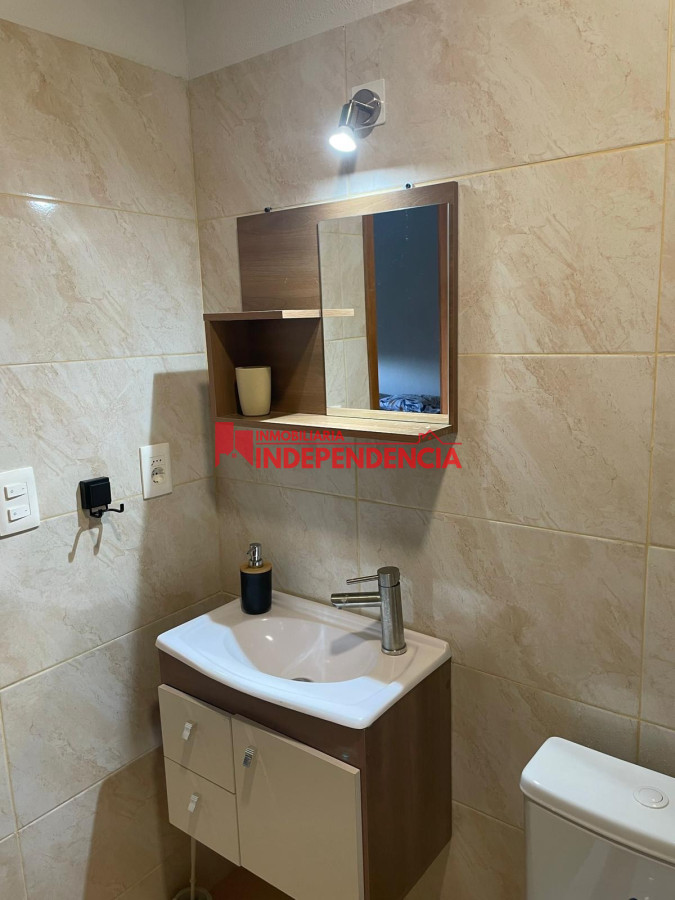 Casa ID.180 - Casa dos dormitorios amoblada zona Oxipal Av. W.F. Aldunate 