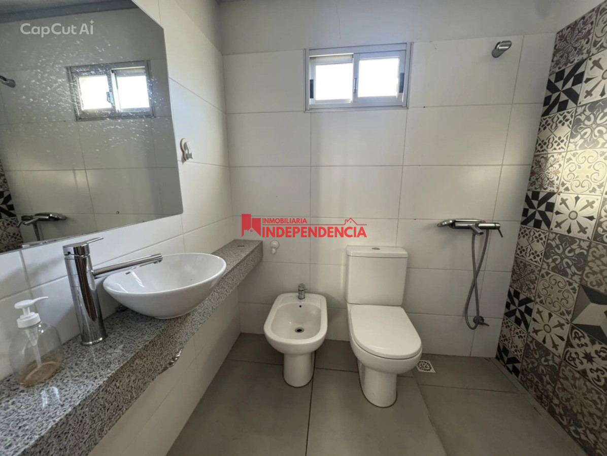 Casa ID.335 - Casa en esquina en Venta