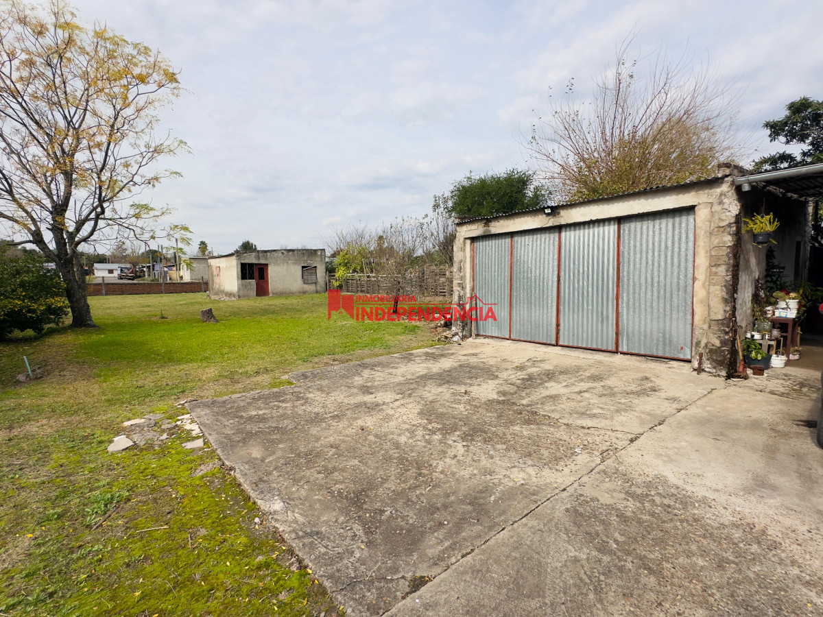 Casa ID.87 - Casa de dos dormitorios con 1000 m2 de terreno 