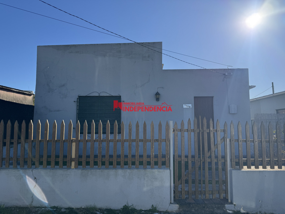 Casa ID.335 - Casa en esquina en Venta
