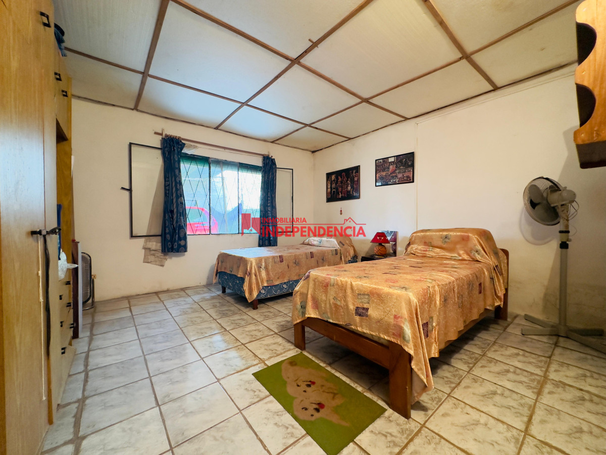 Casa ID.87 - Casa de dos dormitorios con 1000 m2 de terreno 