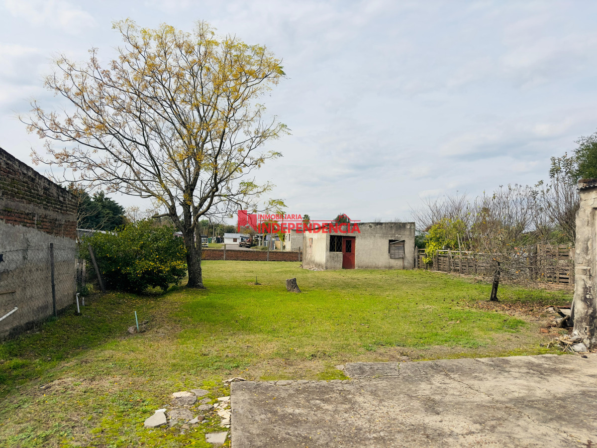 Casa ID.87 - Casa de dos dormitorios con 1000 m2 de terreno 